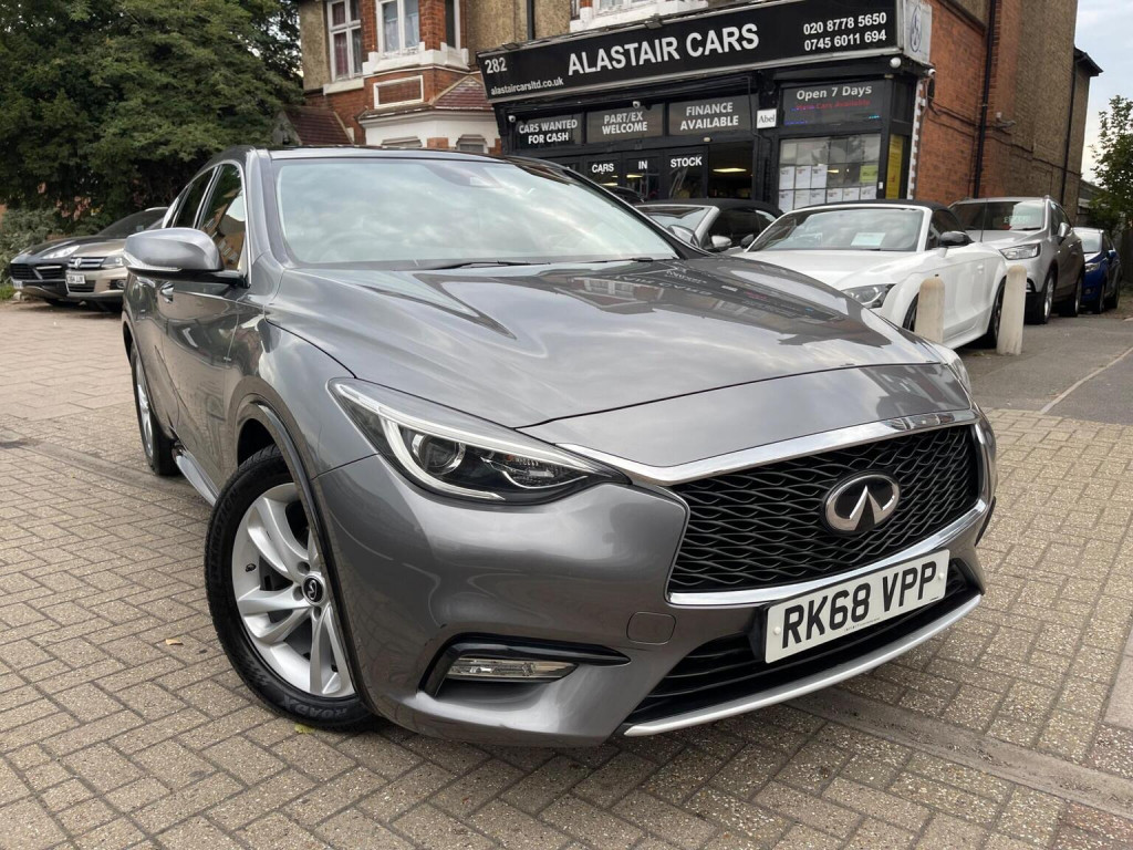 2018 Infiniti Q30